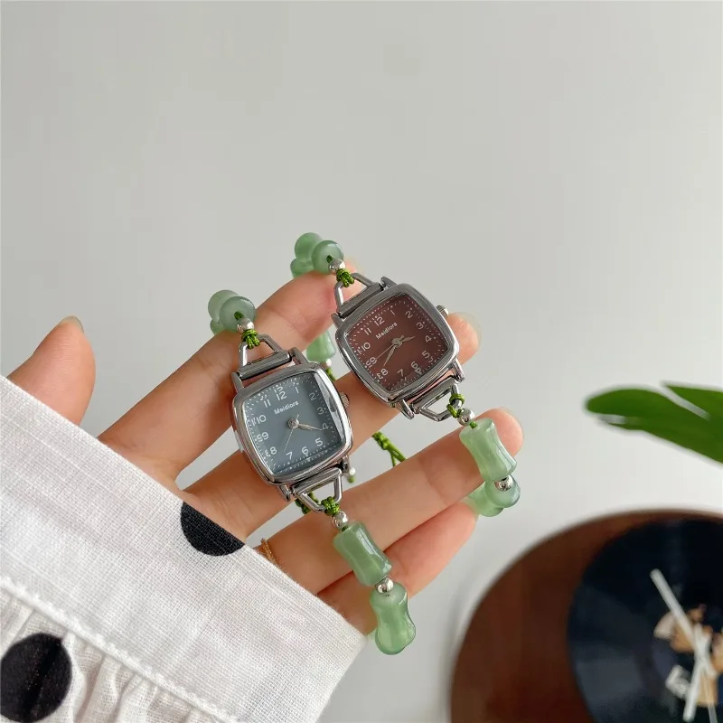 

Fashion woman watch simple hand rope strap exquisite square digital clock retro bracelet gift watches for woman