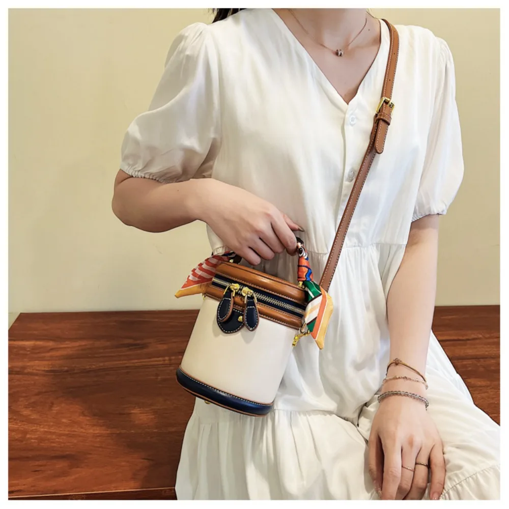 Fashion PU Leather Bucket Bag Portable Cylinder Shoulder Bag Large Capacity Crossbody Bag for Travel Shopping