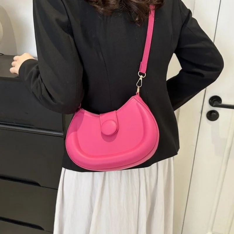 

High-End Luxury Brand Ladies Handbag Leather Trendy Famous Designer Elegant Chic Accent Vintage Commuter Bag​