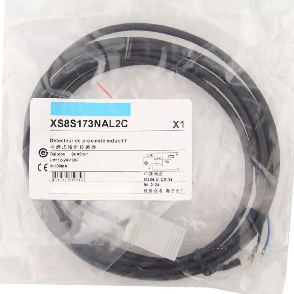 

XS8S173NAL2C XS8-S173NAL2C Inductive proximity sensors XS, little square 17x17mm, PBT, flush, Sn 5 mm, NPN, NO, cable 2 m