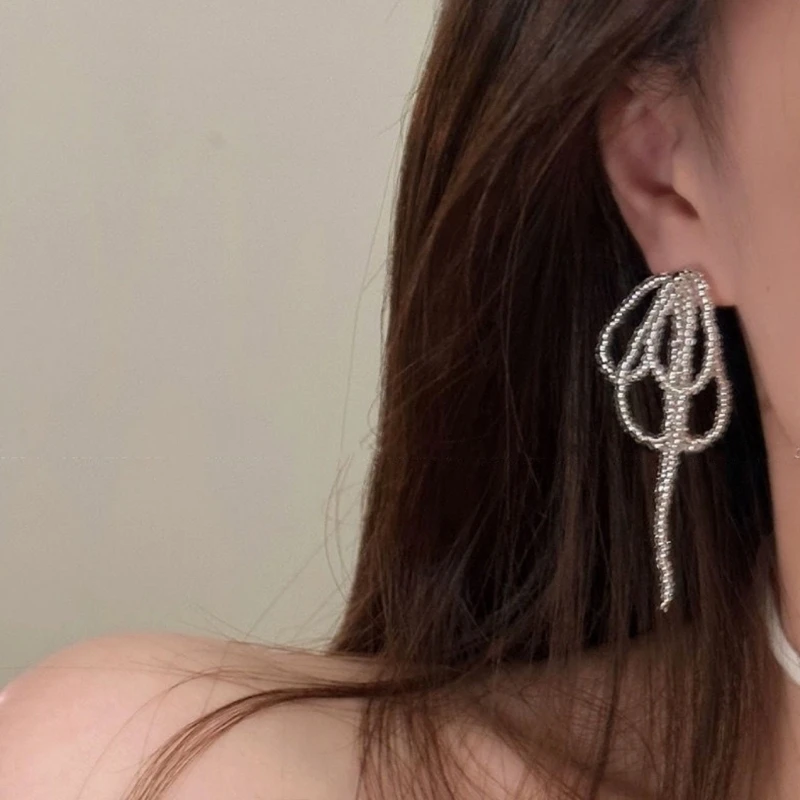 ترصيع أذن بعقدة فراشية للنساء والفتيات ، خرزات شرابات كورية ، أقراط متدلية على شكل قوس ، هدية مجوهرات الزفاف ، شريط رائع حلو