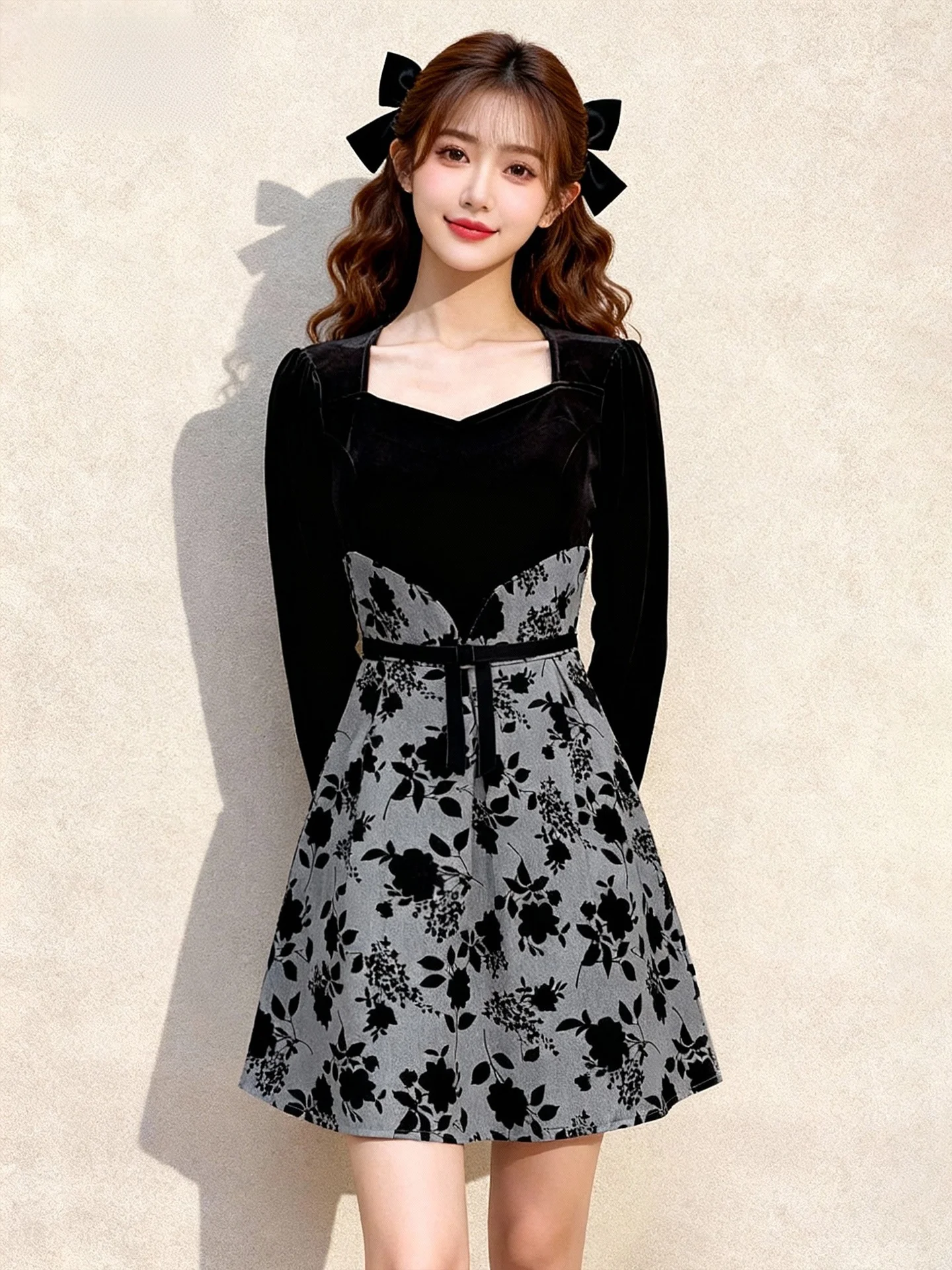 Elegante Vestido Corto de Terciopelo Negro para Mujer, Ropa Interior de Invierno, Estampado Floral Vintage, Falda Ajustada, Vestido de Cintura Alta con Corte en A para la Comunión
