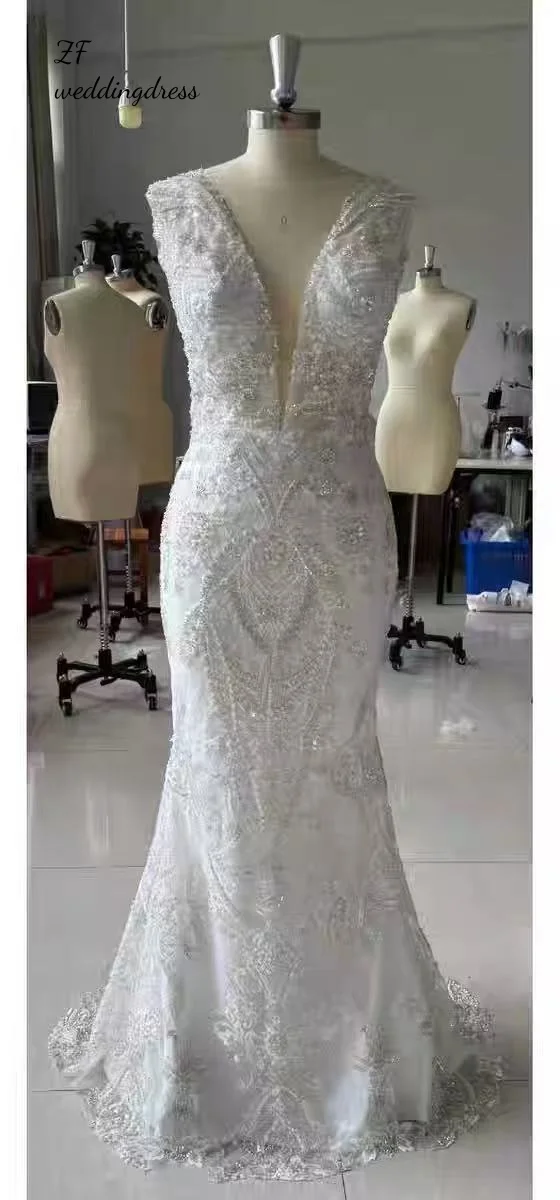 Vestidos de noche lujosos personalizados, vestidos de novia, novias en V profundo, trenes brillantes, trenes sin mangas, líneas traseras, bal desmontable