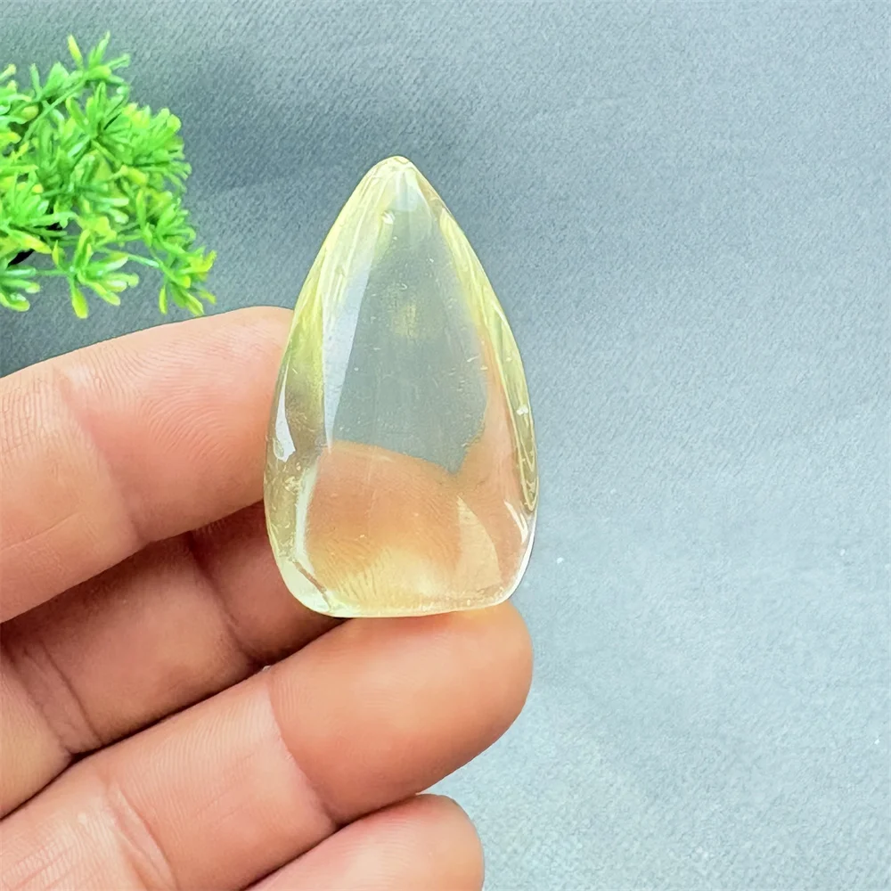 Natural Gemstone Citrine Reiki Healing Free Form Torch Shape for Meditation Home Decor Feng Shui Wealth Attraction Holiday Gift