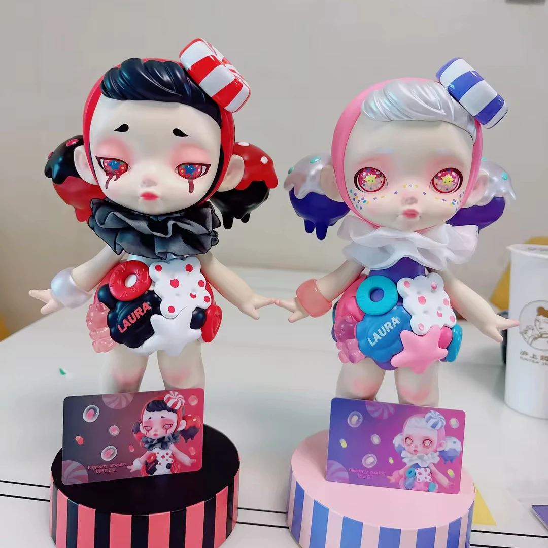 

400% Laura Dessert Series Collection Figure Gothic Architecture Ornament Big Size 33cm Designer Toys Super Girl