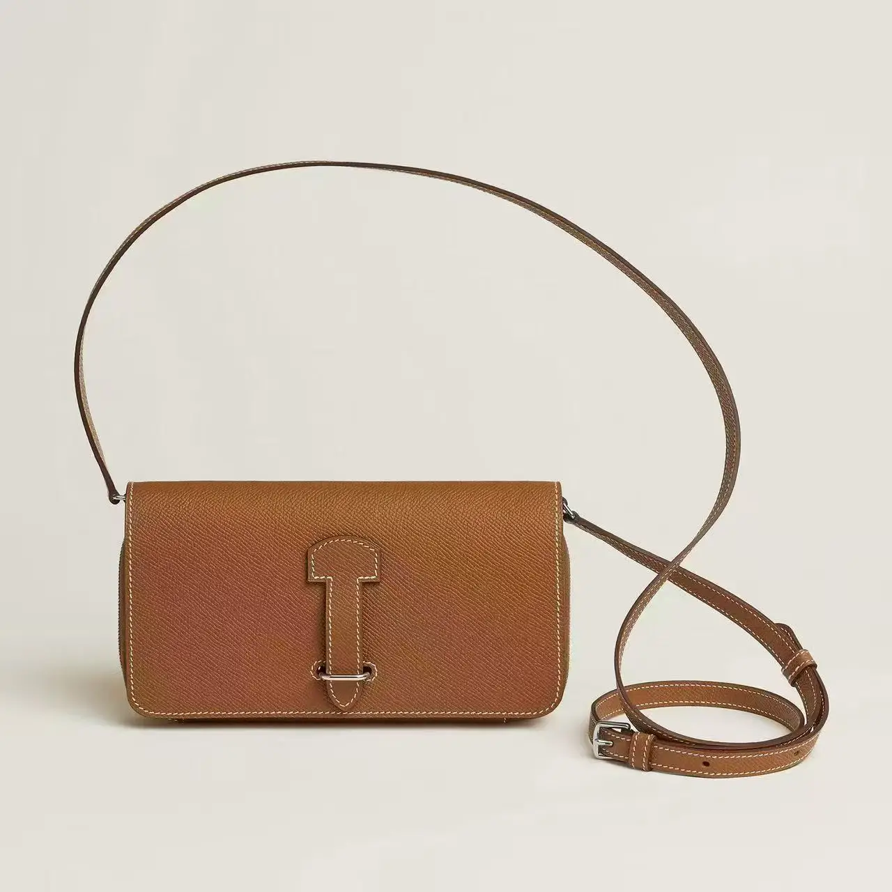 herme-1957-to-go-stainless-steel-hardware-wallet-unisex-single-shoulder-bag-male-model-female-model-summer-collection