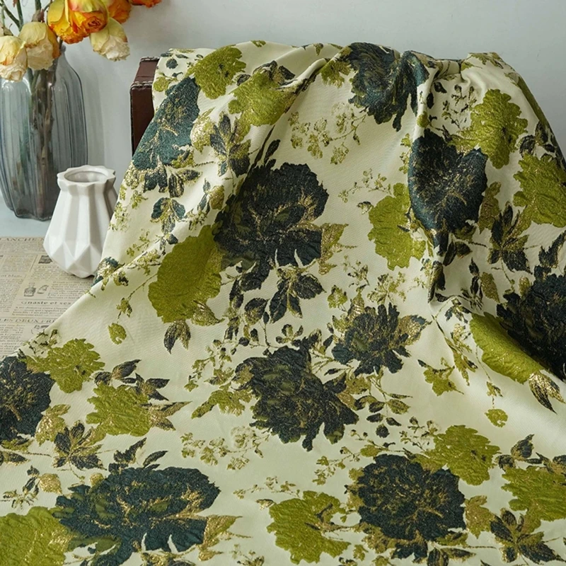 Vintage Sewing Textile - Vintage'owa tkanina żakardowa 3D z kwiatowym