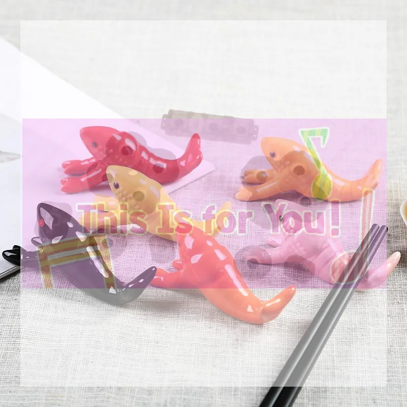 Cute Crayfish Shaped Ceramic Chopstick Rest Cute Animal Tableware Holder Pen Rack For Kitchen Hotel Restaurant Table Decoration