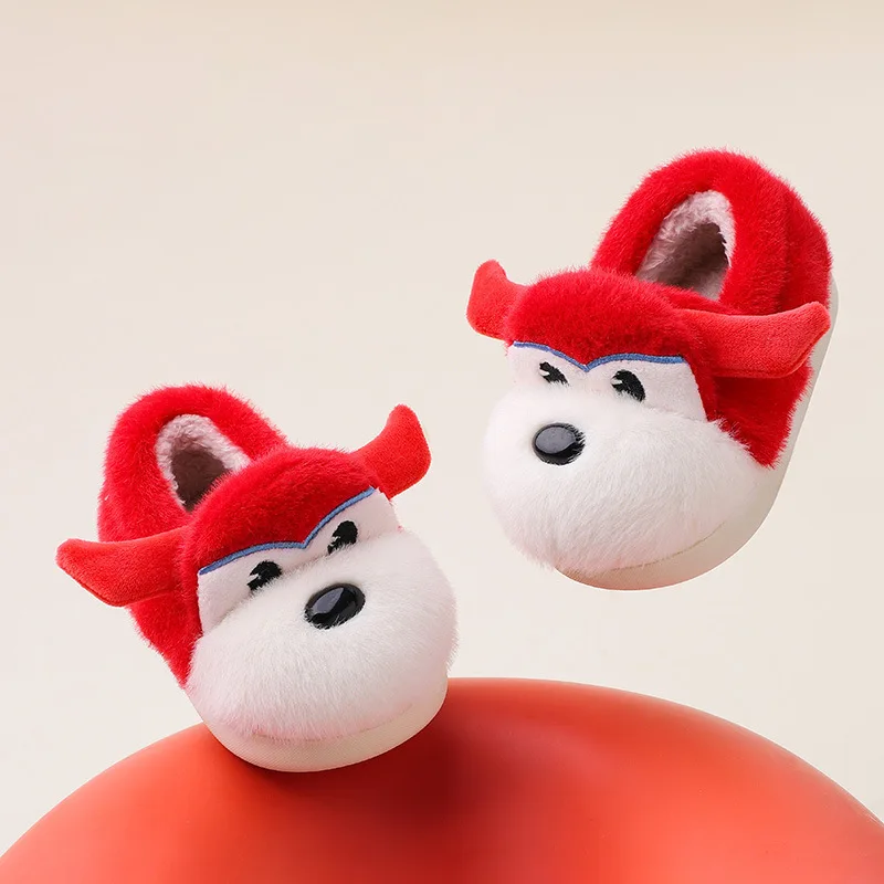 

Детские тапочки, домашняя обувь, хлопковая зимняя обувь с рисунком «Hello Kitty», детская теплая нескользящая розовая, красная обувь, размер 14-19 см