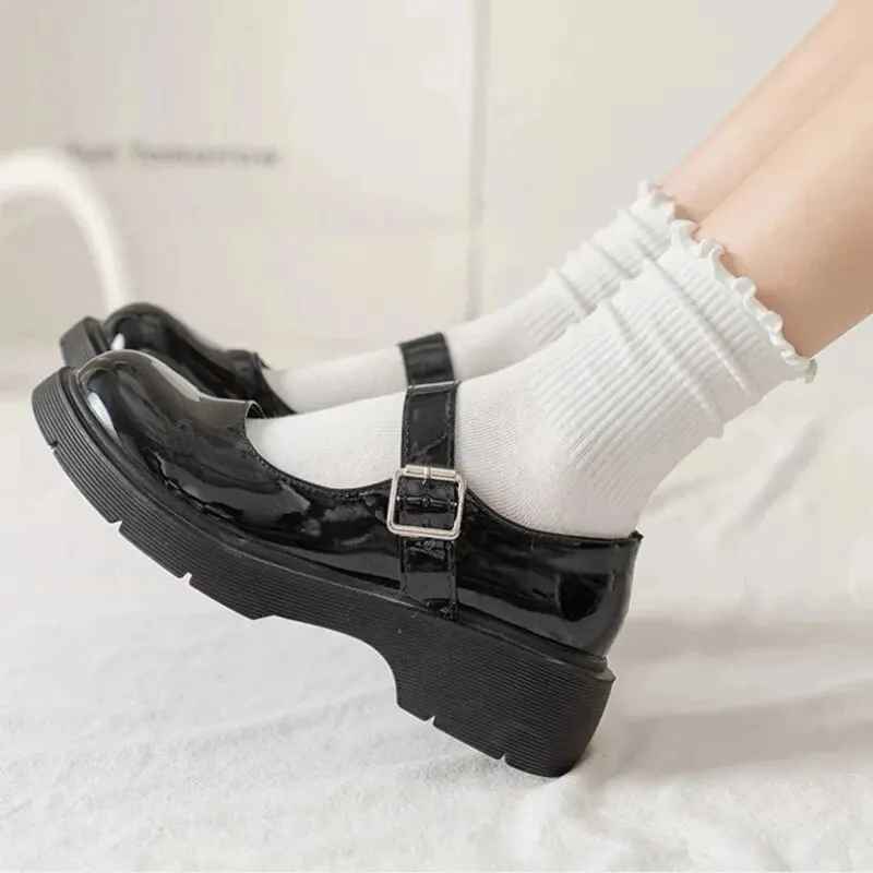 5 Pairs /Lot Socks for Women Ruffle Middle Tube Ankle Short Breathable Black White Set Spring Autumn