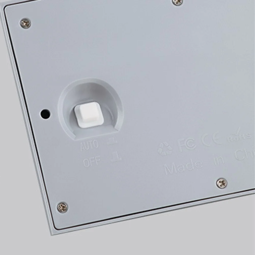 

Solar Powered Outdoor Stair Lights Durable LED Wall Lamp Fence Lights for Garden Patio Porch Pathway Solar Powered Light