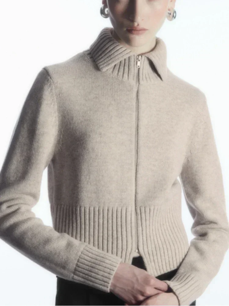 Women\'s Turtleneck Zipper Turndown Collar Solid Color Beige Black Short Sweater Coat Female Slim Knitted Cardigan for Women