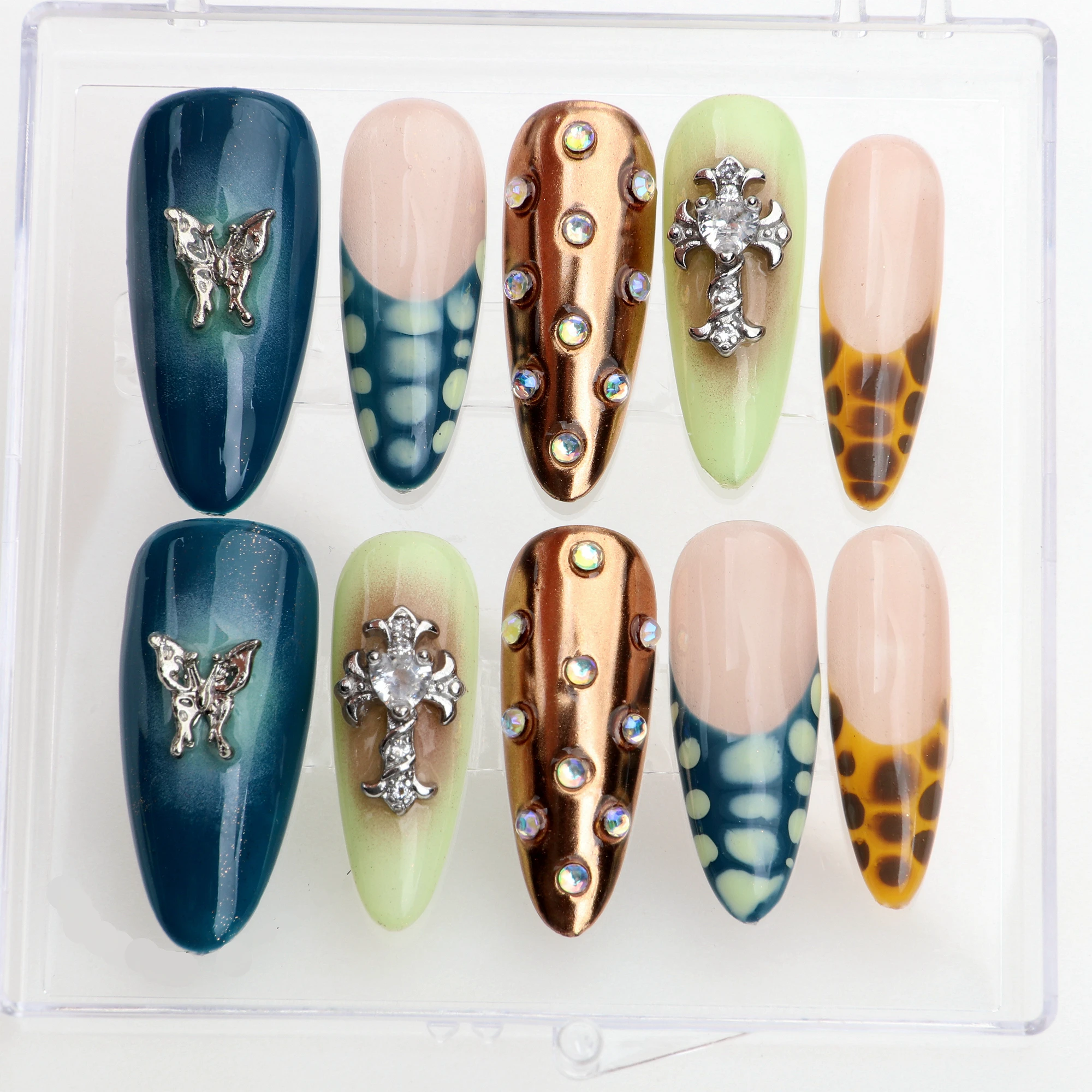 10Pcs Custom Retro Gothic Amber Press On Nails Long Almond Fall Gold Chrome Leopard Gothic Nail for Birthday Vacation Holiday