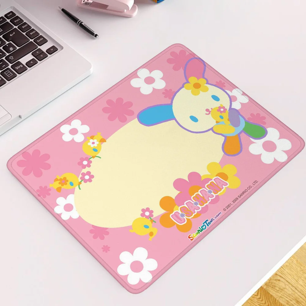 Gaming Mouse Pad Anime Small USAHANA Desk Accessory Computer Accessories Game Mats Table Mat Pc Gamer Girl Mousepad Mause Laptop