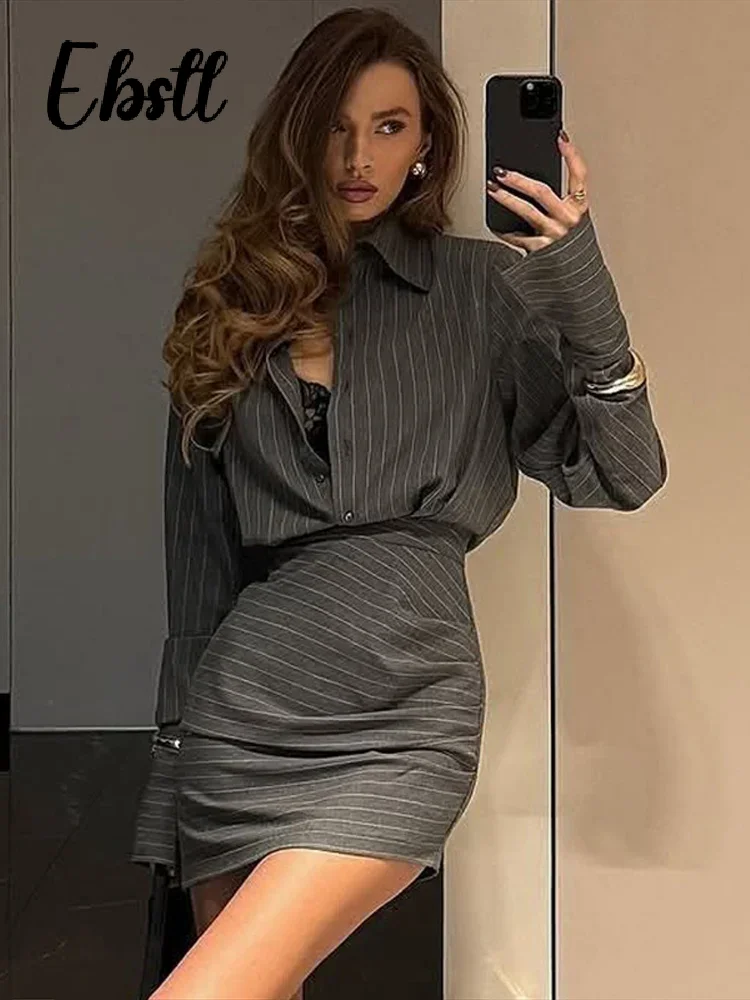 أنيقة مخطط قميص التنانير مجموعة المرأة ضئيلة واحدة الصدر بلوزة الورك حزمة تنورة قصيرة 2025 الخريف جديد الإناث شيك وتتسابق