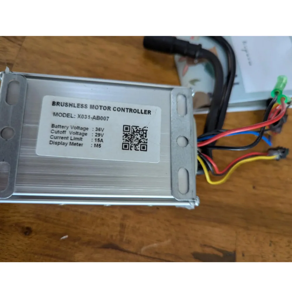 

X031-AB007 Electric Bicycle Brushless Motor Controller Custom Models for Electric Scooters Fat Bikes and MTB Speed Controllers