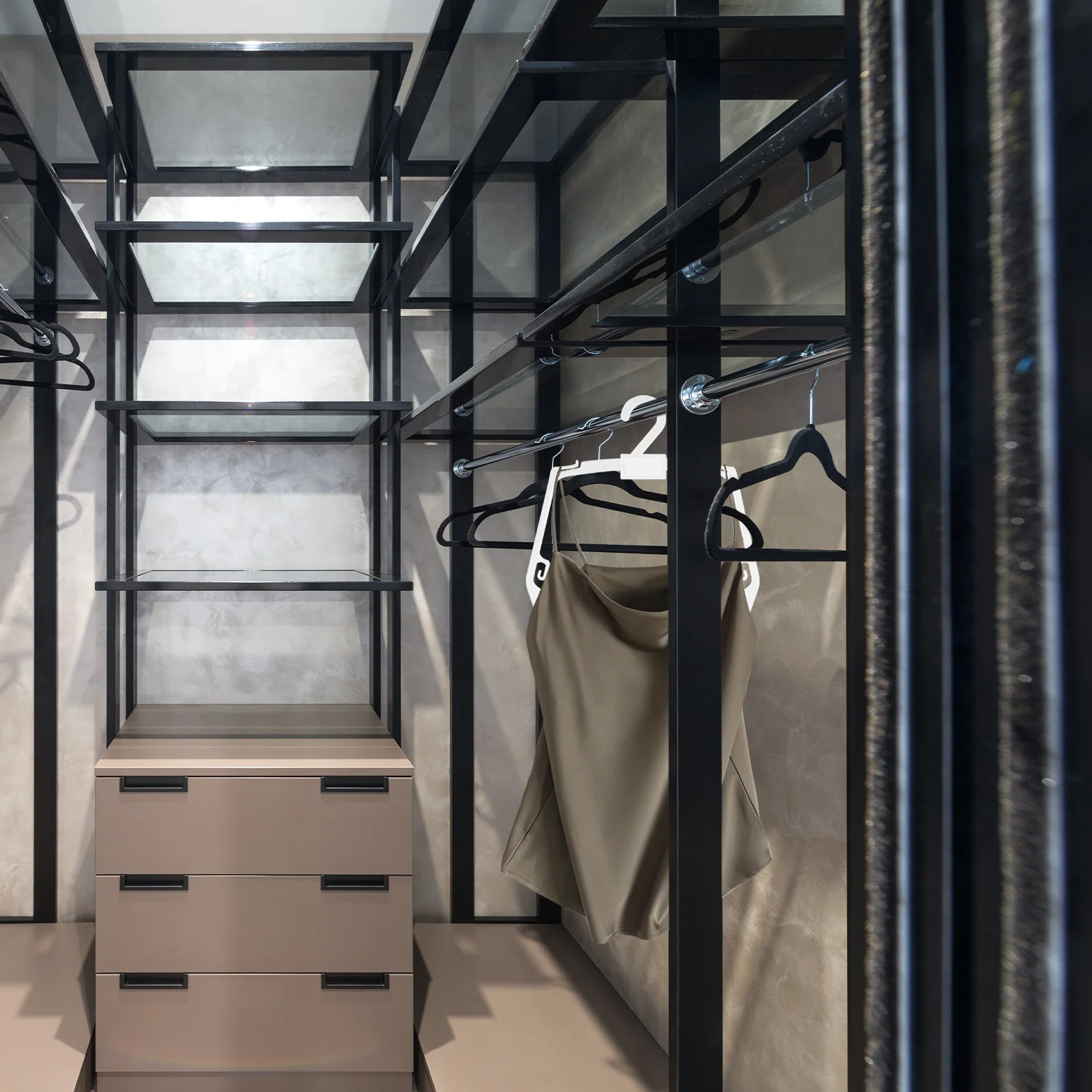 

5Pcs Practical Kids Swimwear Hanger Plastic for Home and Shop Use Swimsuit Hanger Kids Clothes Hangers