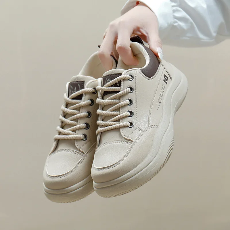 

New spring thick-soled lifting sneakers for women's students' street casual shoes