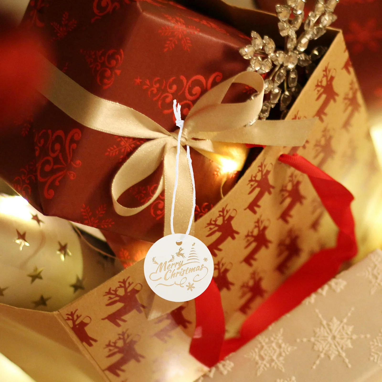 

100Pcs Christmas Gift Tags Paper Thickened Cardstock Cotton Strings DIY Holiday Decoration Christmas Label Hanging Tags