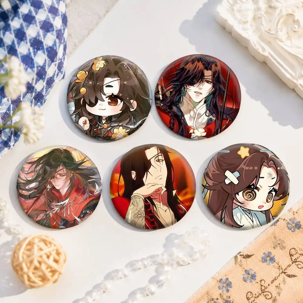 Heaven Officials Blessing Snap-in Pins Cartoon Character Round Creative Brooches For Backpack Accessories Jewelry Gifts