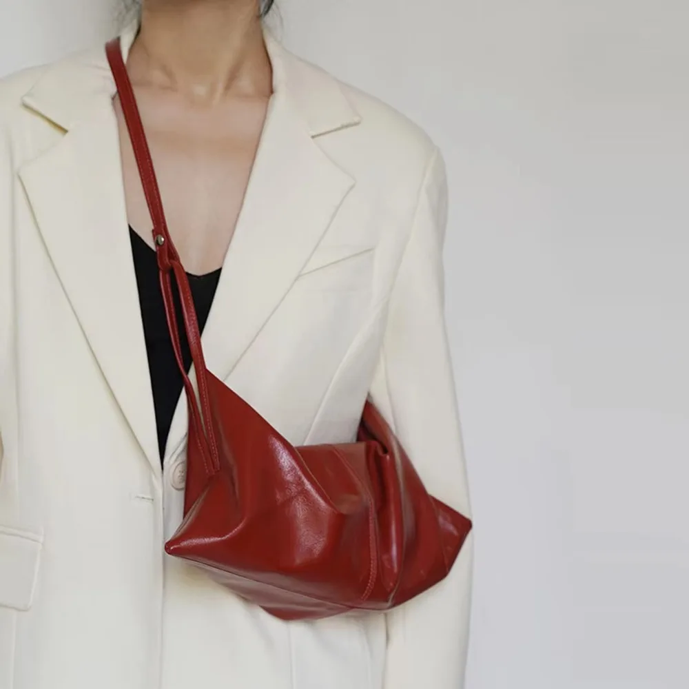 

Soft Leather Croissant Crossbody Bag Vintage Hobos Lazy Style Shoulder Bag Korean Style Commuting Oil Wax Leather Handbag Travel
