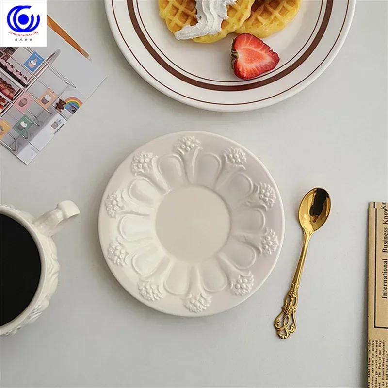 Art sense retro ceramic coffee cup and saucer set relief cup exquisite afternoon tea tea set