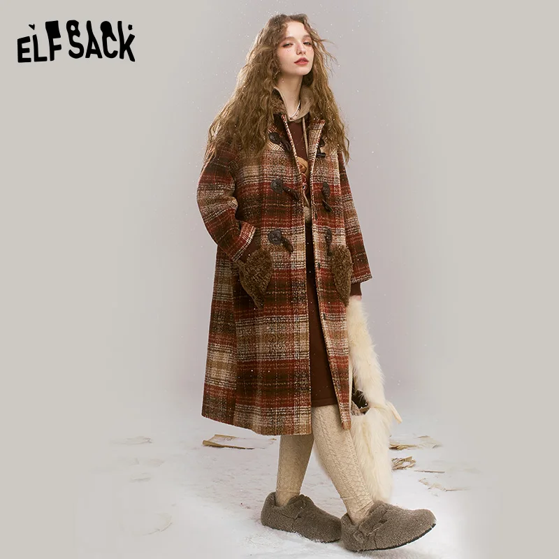 

ELFSACK 2024 Winter New Arrivals Retro Preppy style plaid long thick coat with fur collar and cow horn buckle for women