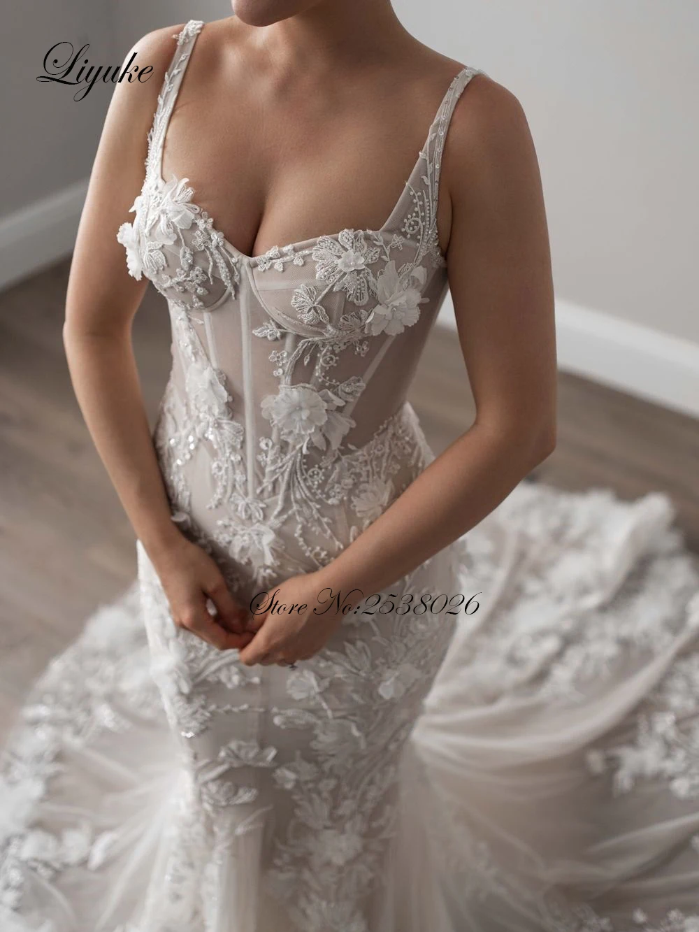Liyuke Customize Alluring Beading 3D Appliques Flowers Mermaid Wedding Dresses Romantic Spaghetti Straps Sweetheart Bridal Gowns