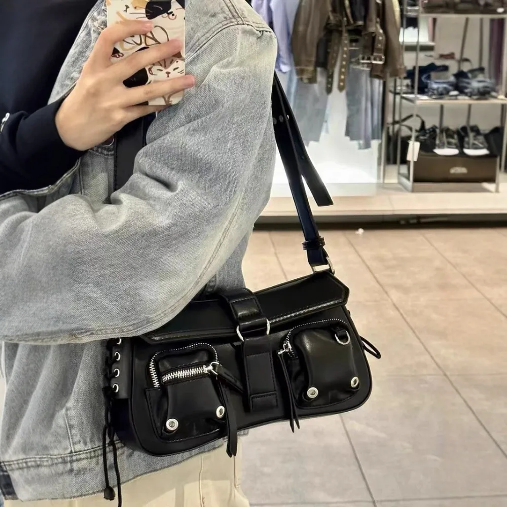 

Women 2025 Tactile Trendy Hot Girl Underarm Bag Small Niche Motorcycle Crossbody Shoulder Bag Versatile New Design