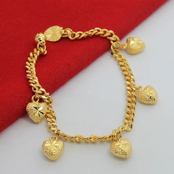 Pulseras con dijes de corazones múltiples chapadas en oro amarillo para mujer, accesorios de joyería de lujo de alta calidad, regalos