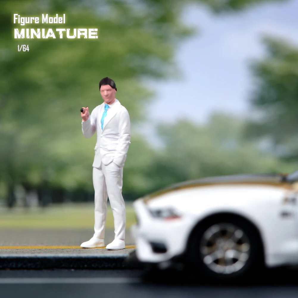 1/64 Anime Characters Backpacker Smoking Man Scene Figure Model Miniature Dolls Toy For Collection