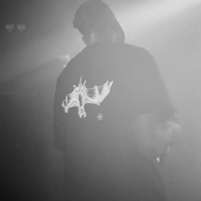 

Футболка OSBATT Hip Hop Bat ort Sve T-irt Summer Street Sle Couple Match American Hip Hop f Sve Tee Breathable Casual Top