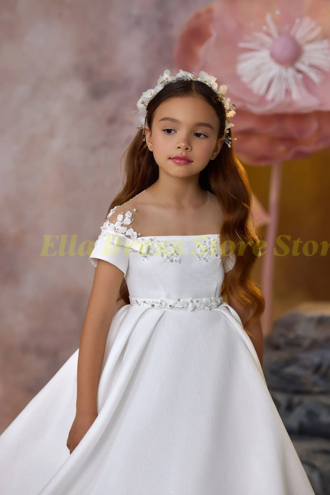 Weiße Blumenmädchenkleider für Hochzeiten, bodenlange Satin-Kleider für Mädchen, Baby-Mädchen-Ballkleid für Fotoshootings, Prinzessinnenkleider für die Erstkommunion – Detail 3