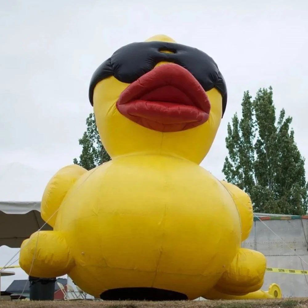 Cool Giant Inflatable Yellow Duck With Blower Oxford Inflatable Rubber Duck Duck Animal Mascot For Outdoor Decoration Promotion