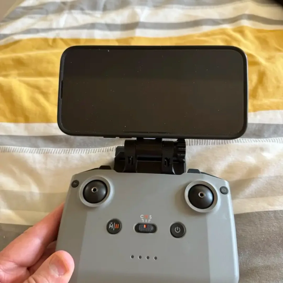 Faltbare MagSafe Magnetische Telefonhalterung für DJI RC-N1/RC-N2/RC-N3 Fernbedienung, Verstellbares Scharnier-Design Drohnen-Controller-Telefonhalterung – Detail 8
