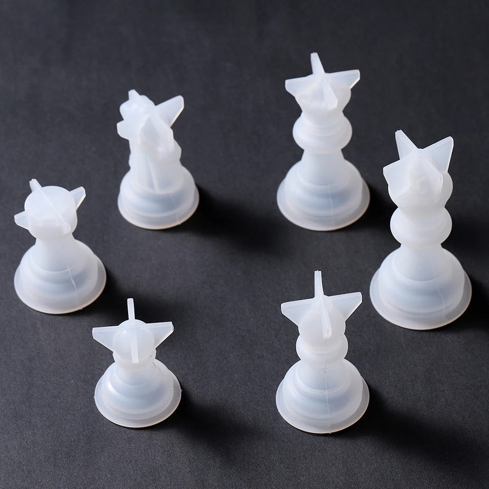 DIY Chess Board Crystal Epoxy Resin Mold Queen King 6 Roles Three-Dimensional Chess Piece Silicone Mold