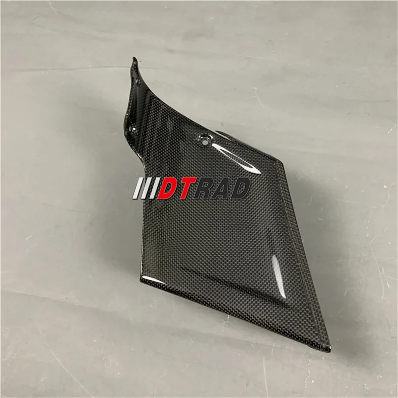 Real Carbon Fiber For Ducati Diavel 1260 \\S 2019 2020 2021 Motorcycle Air intake network Liner Panel Fairing