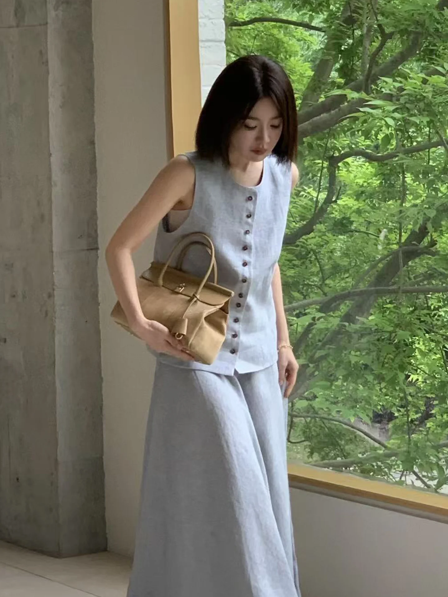 

Elegant Linen Vest 3D Tailoring Effortless Style Midi Skirt Women's Fashion Spring Collection Comfortable Fit Linen Blend