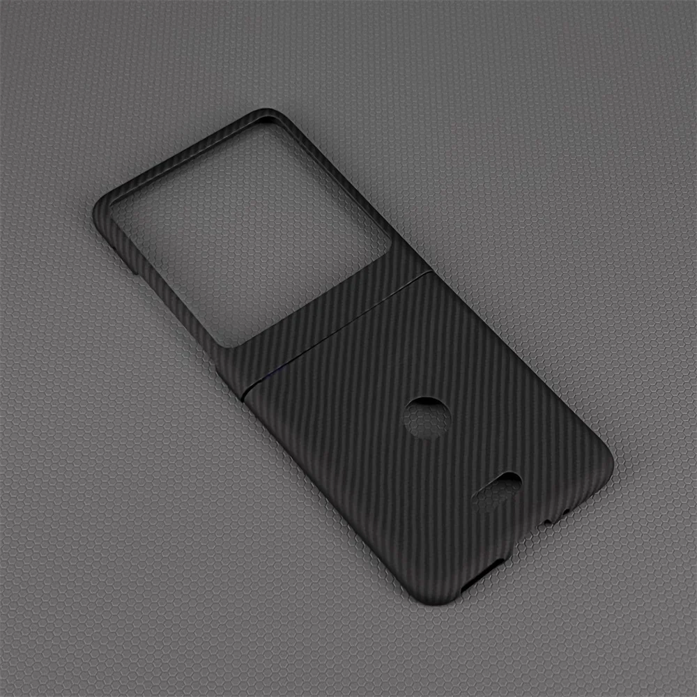 

Suitable for Motorola Razr 50 Kevlar phone case 2-in-1 protective case, aramid fiber lightweight