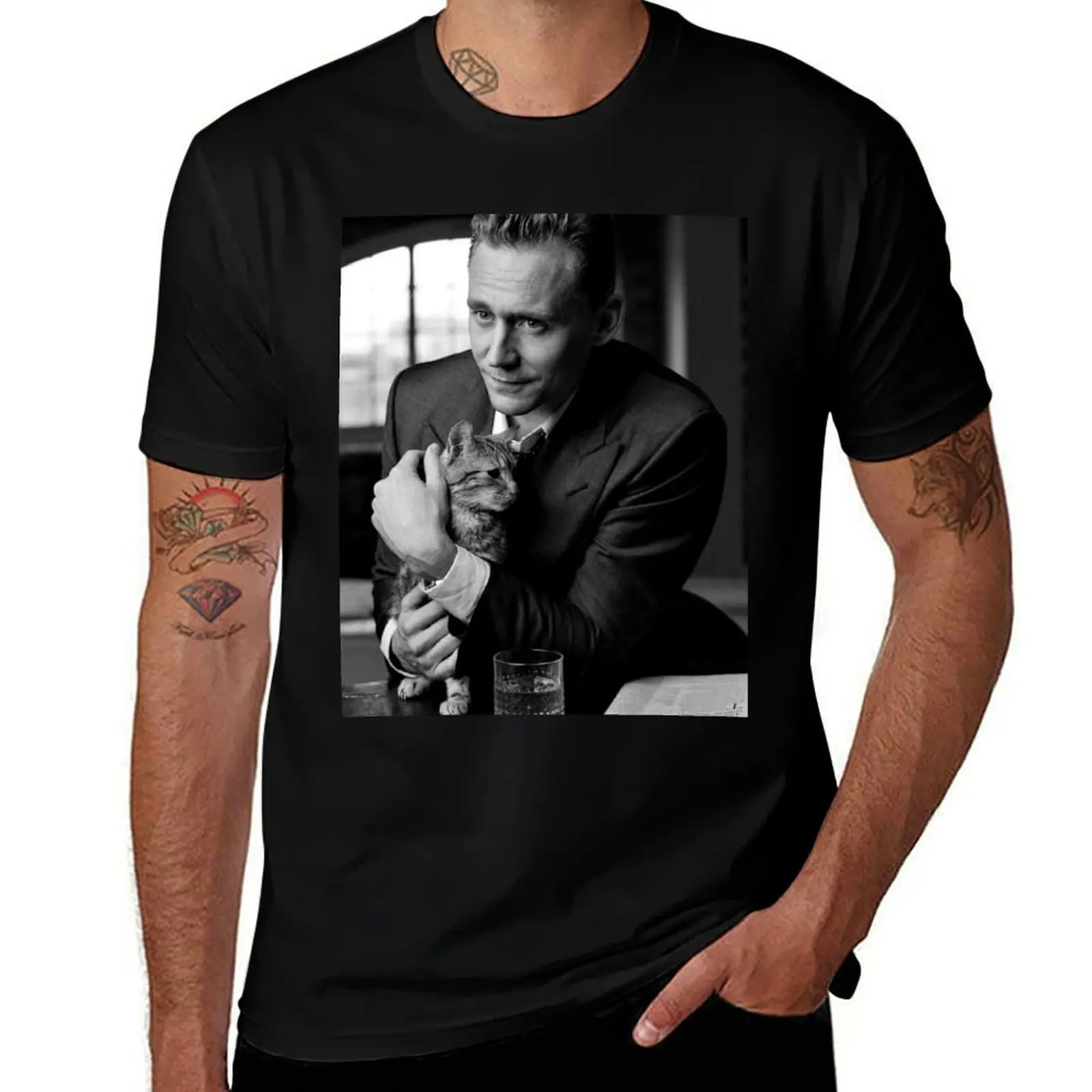 

Tom with cat T-Shirt t shirt man luxury t shirt man casual anime t shirts oversize T-Shirt