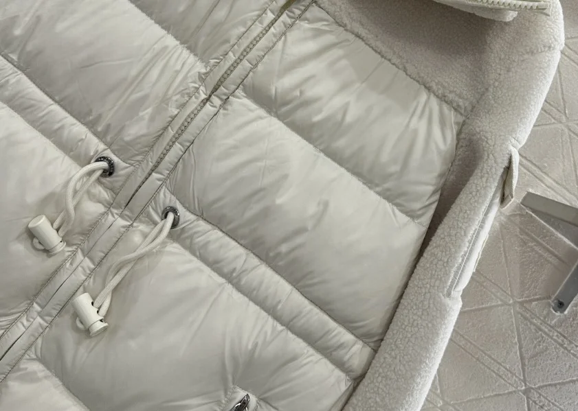 가을과 겨울 신상 따뜻한 여성 패션 트렌디 테디 양털 스플라이싱 다운 재킷