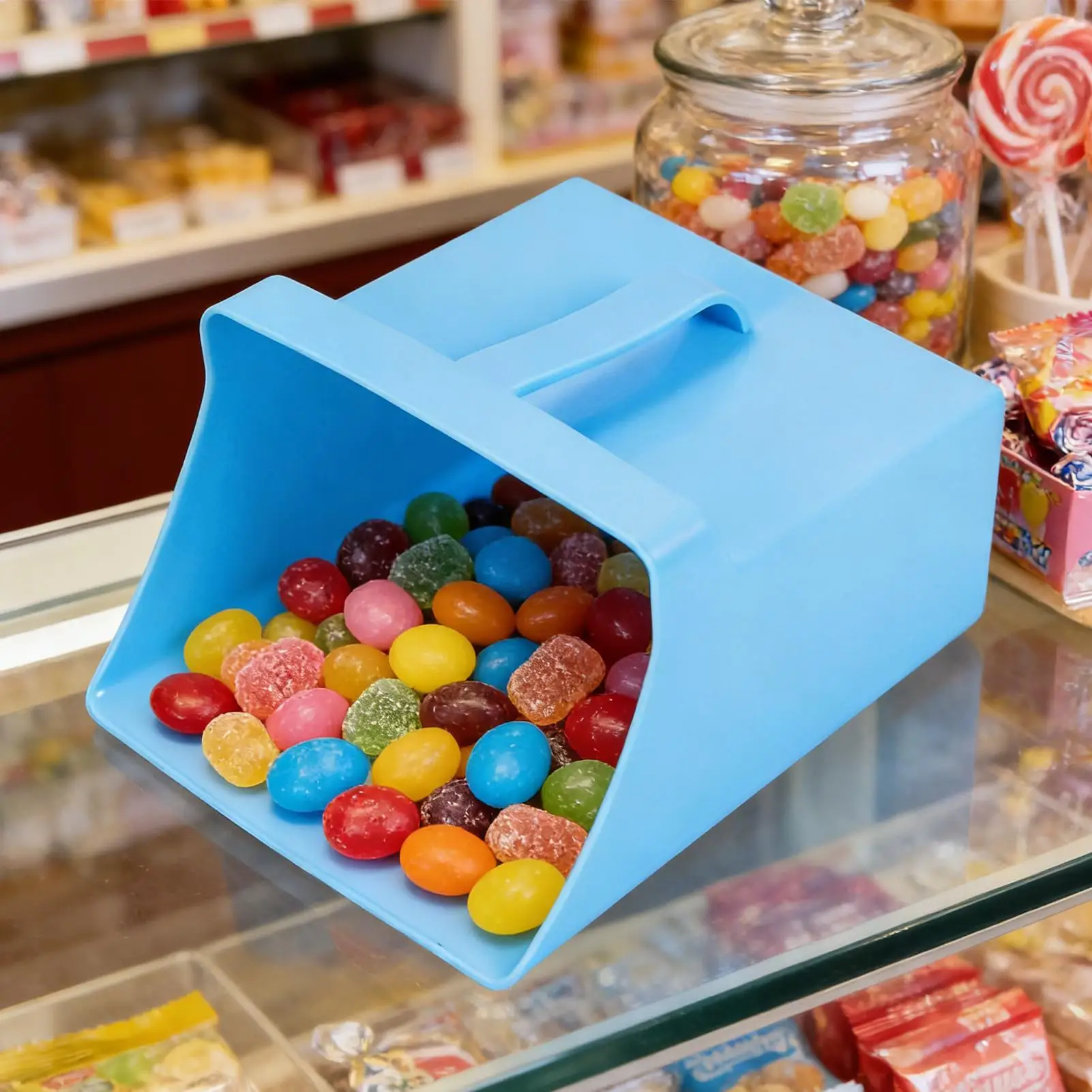 

Food Scoop 128oz Enclosed Shovel Feed Grain Scoop With Side Handle For Bird Horse Goat Sheep Cattle Livestock Animal Restaurant