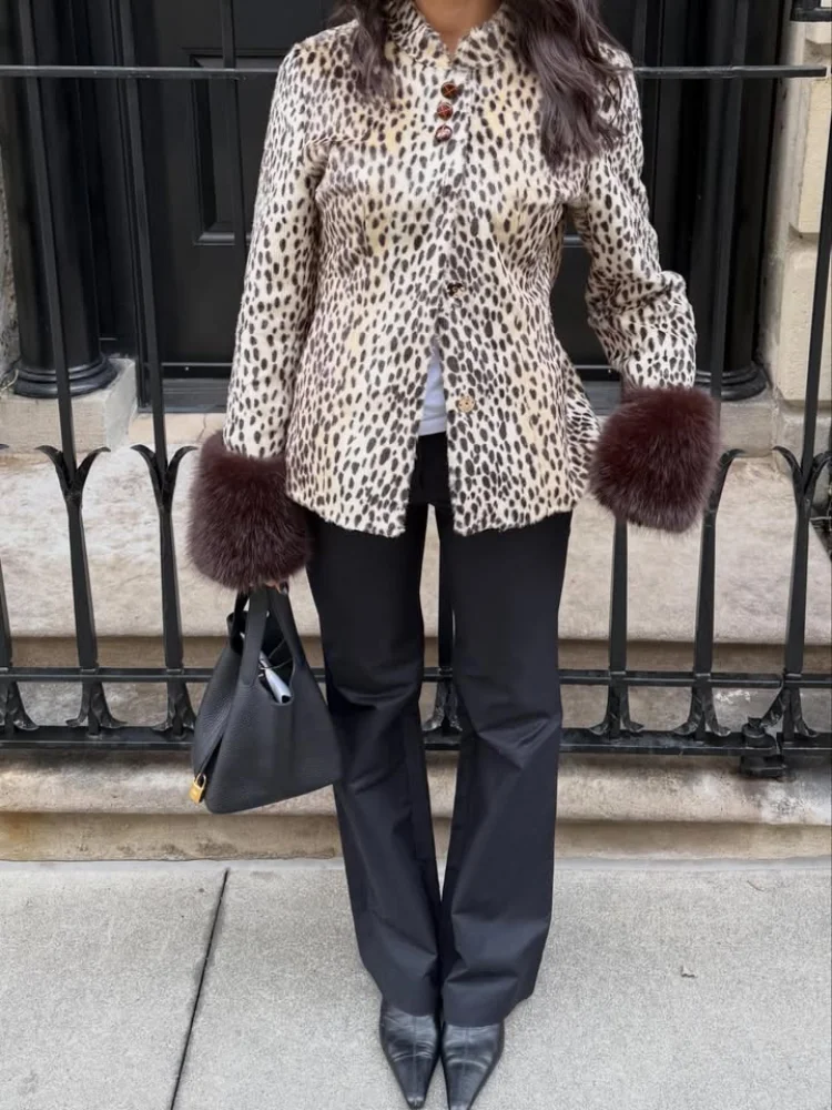 Autumn Lady Coat Leopard Round Neck Long Sleeve Faux Fur Patchwork Female Top Fashion Women Streetwear Commute 2026 Winter