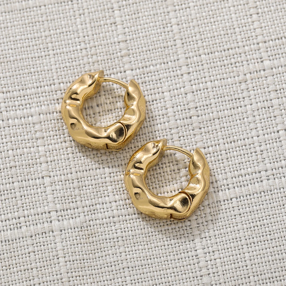 Minimalist 18K Gold Plated Chunky Hammered Huggies Earrings for Women Geometric Twisted CZ Zirconia Ear Buckles Punk Jewelry
