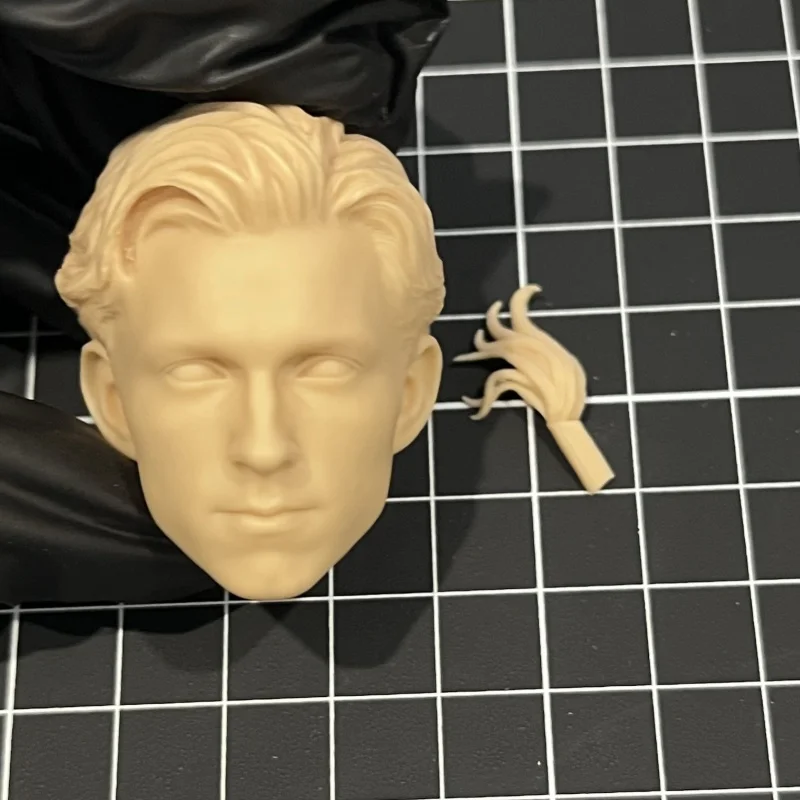 

1/6 Неокрашенная скульптура головы из смолы | Городская паутина - Slinger Holland - Styled (новая прическа с челкой) | 12-дюймовая фигурка, детали своими руками