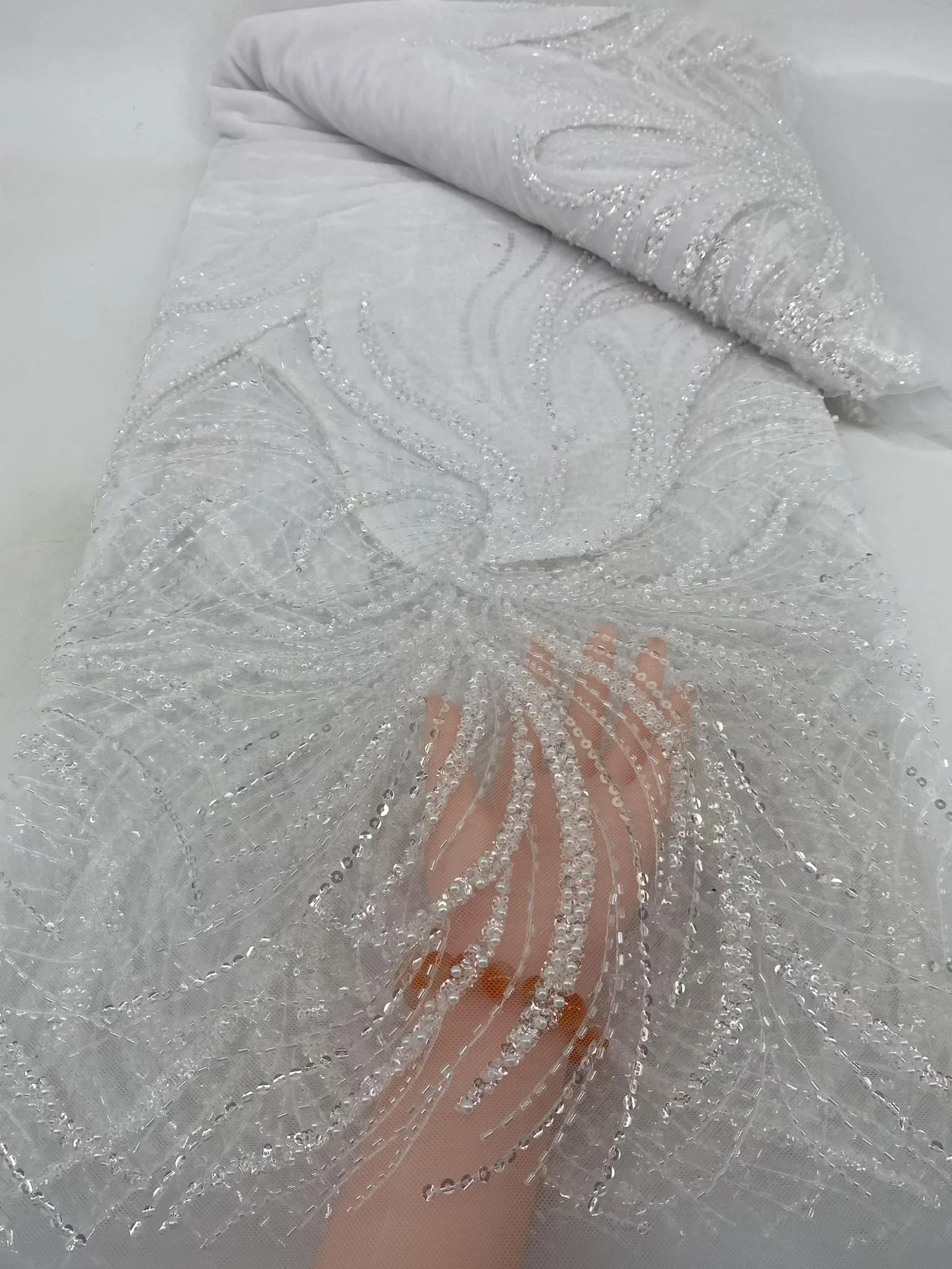 Luxury Beads Mesh Lace Fabrics Velvet Lace Nigerian African Mesd French Tulle Beaded Net Wine Lace for Women Evening Dress H48-1