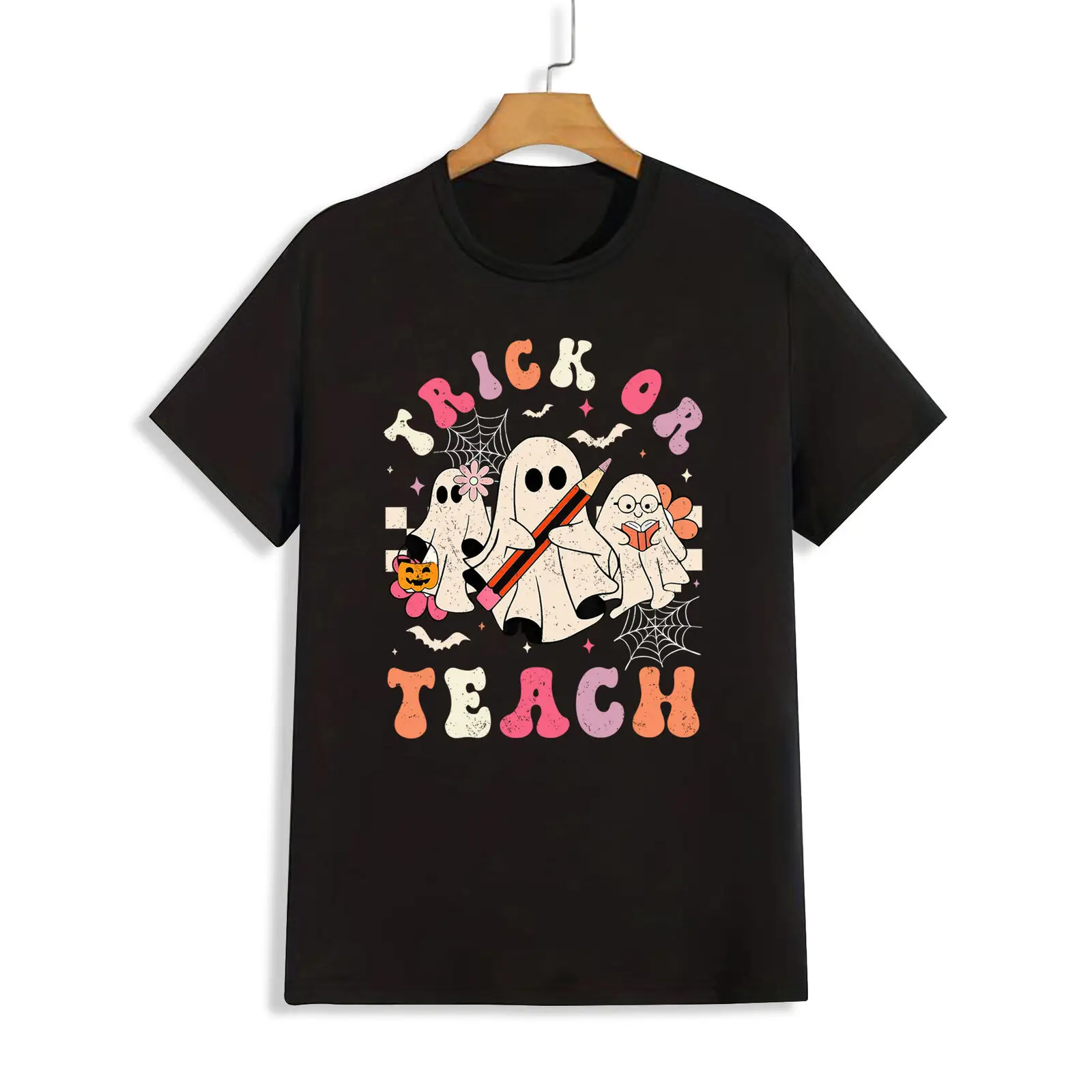 

Trick Or Teach Groovy Teacher Halloween Retro Floral Ghost T shirt HLW18