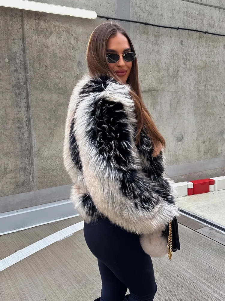 

HH Women Faux Fur Effect Short Coat Winter O-Neck Long Sleeve Warm Outwear Female Hidden Buckle Multicolor Casual Fashion Jacket