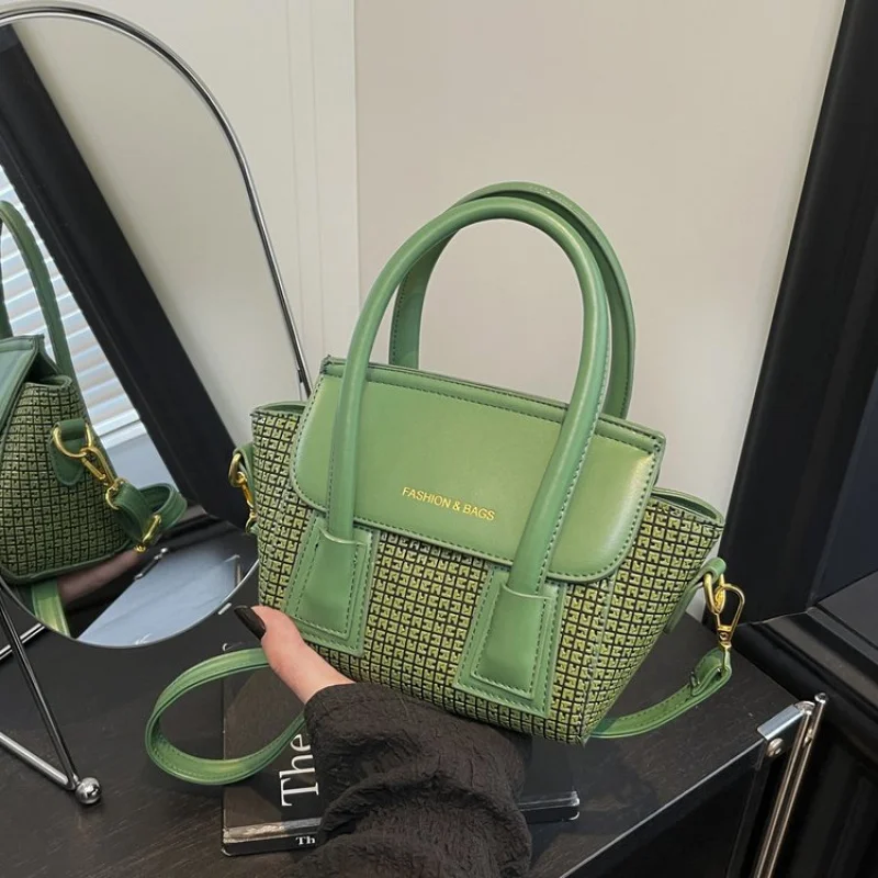 

Женская стеганая сумка через плечо из искусственной кожи, мягкая и прочная, подходит для повседневного ношения и официальных мероприятий