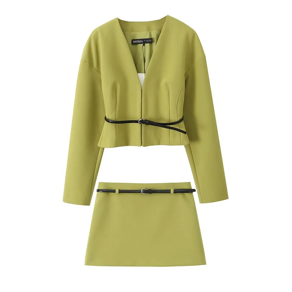 Autumn 2024 women\'s new fashion, leisure, slim and versatile belt, slim suit jacket & belt mini skirt